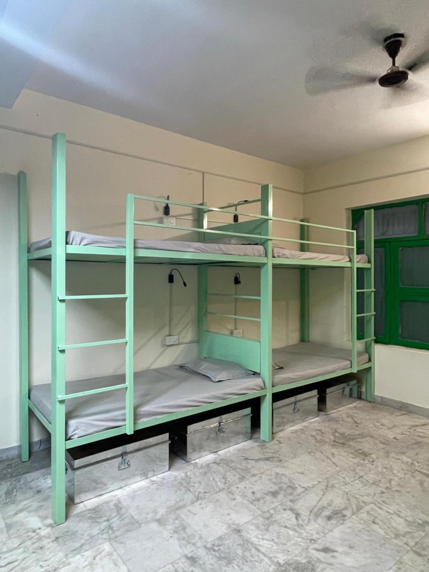 Art Bliss Hostel リシケーシュ エクステリア 写真