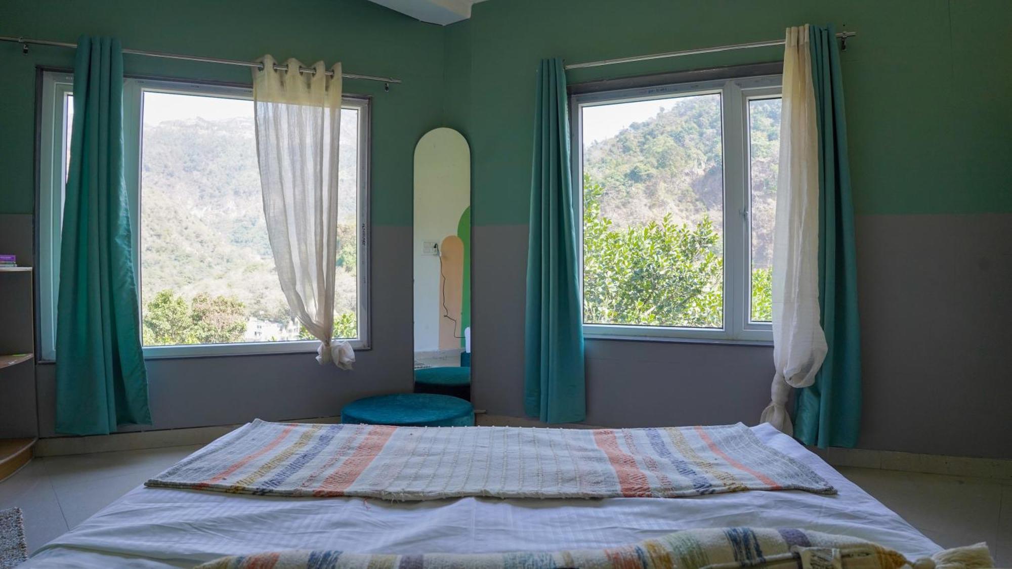 Art Bliss Hostel リシケーシュ エクステリア 写真